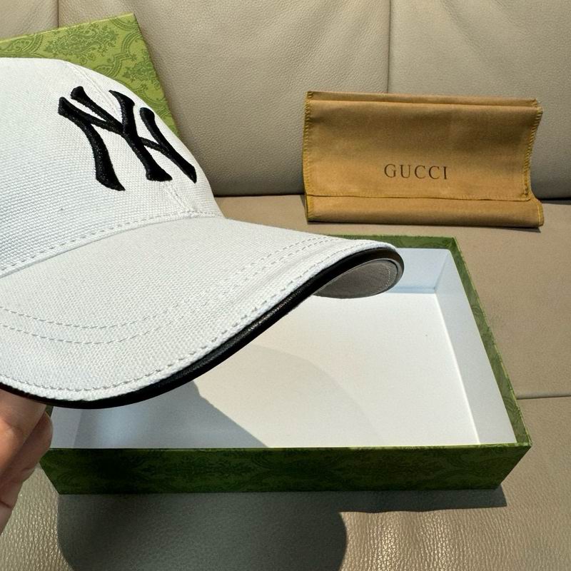 Gucci X NY Cap dx (1916)