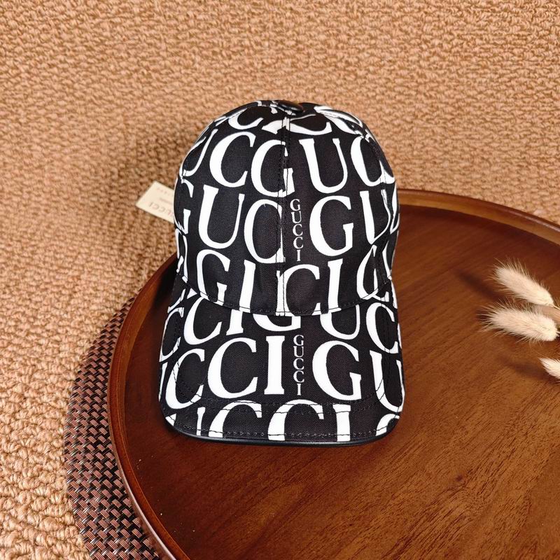 Gucci cap dx (624)