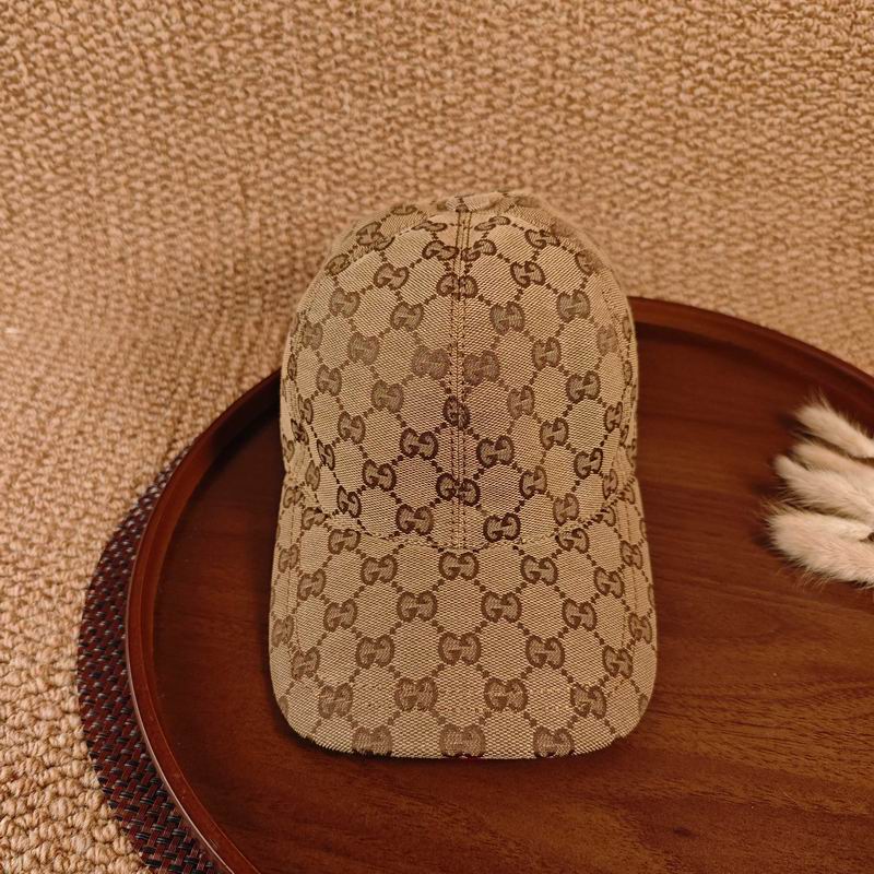 Gucci cap dx (831)