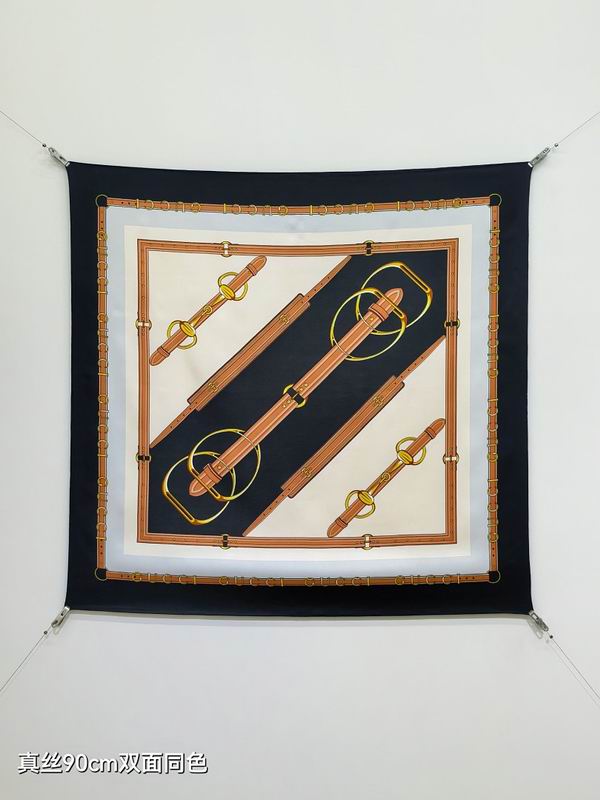 Gucci silk scarf hm (114)