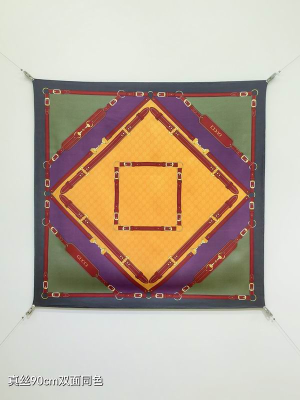 Gucci silk scarf hm (128)