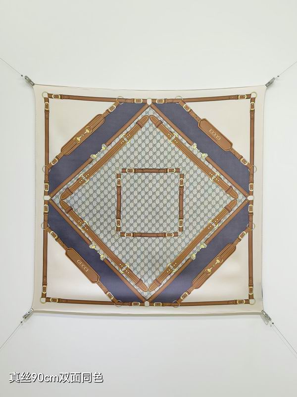 Gucci silk scarf hm (131)