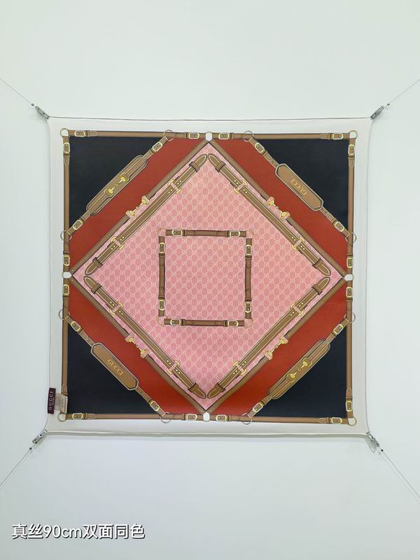 Gucci silk scarf hm (137)