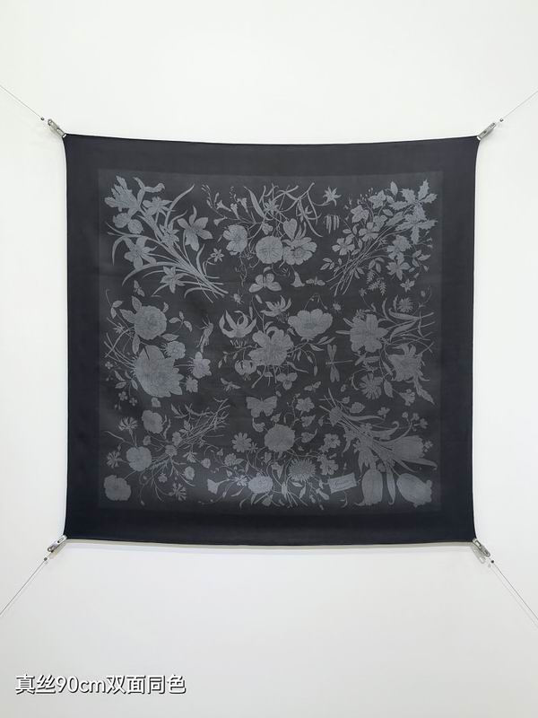 Gucci silk scarf hm (186)