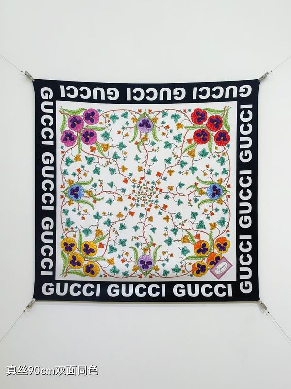 Gucci silk scarf hm (31)