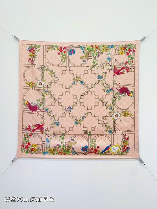 Gucci silk scarf hm (59)