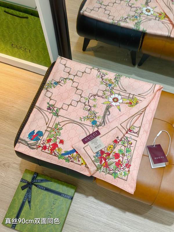 Gucci silk scarf hm (60)