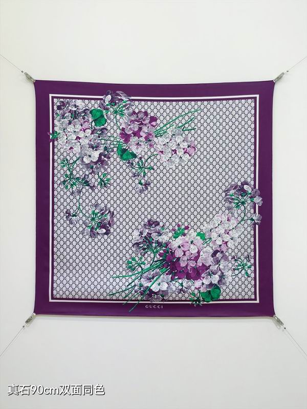 Gucci silk scarf hm (89)