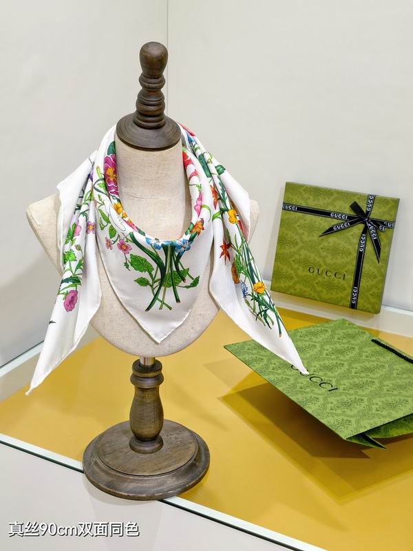 Gucci silk scarf hm (9)
