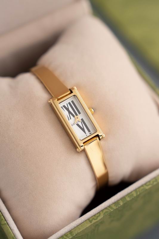 Gucci watch 10 (26)