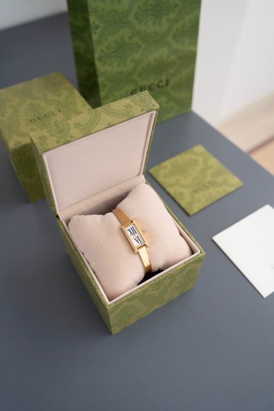 Gucci watch 10 (27)