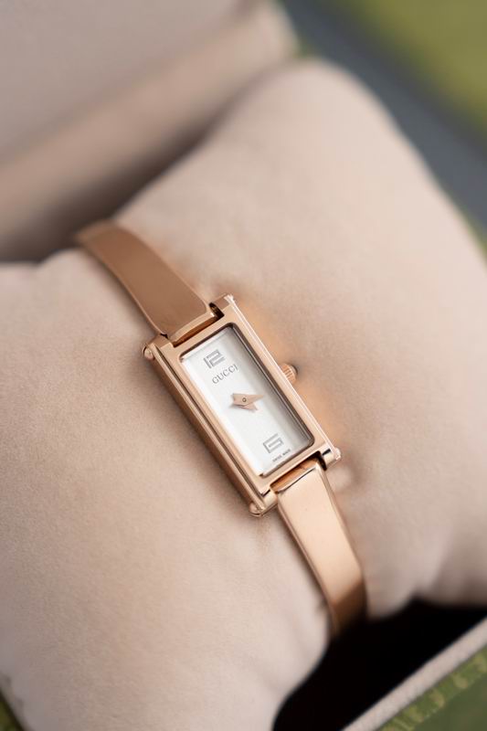 Gucci watch 11 (16)