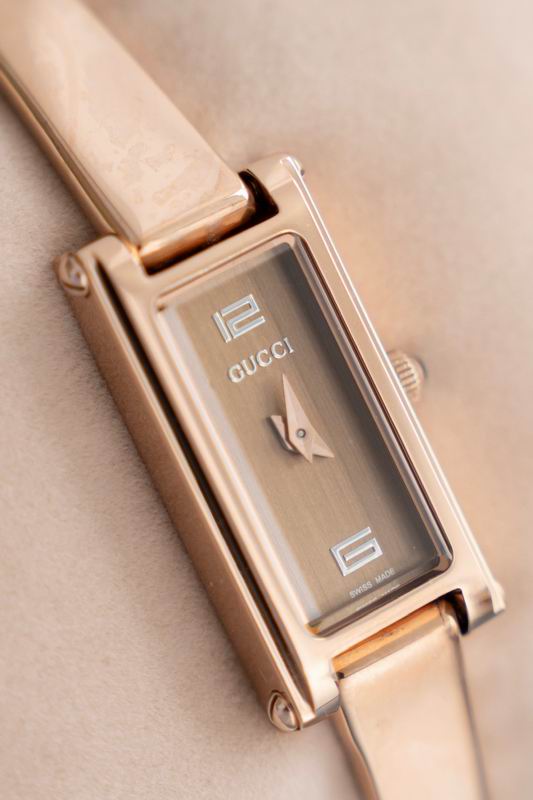 Gucci watch 11 (34)