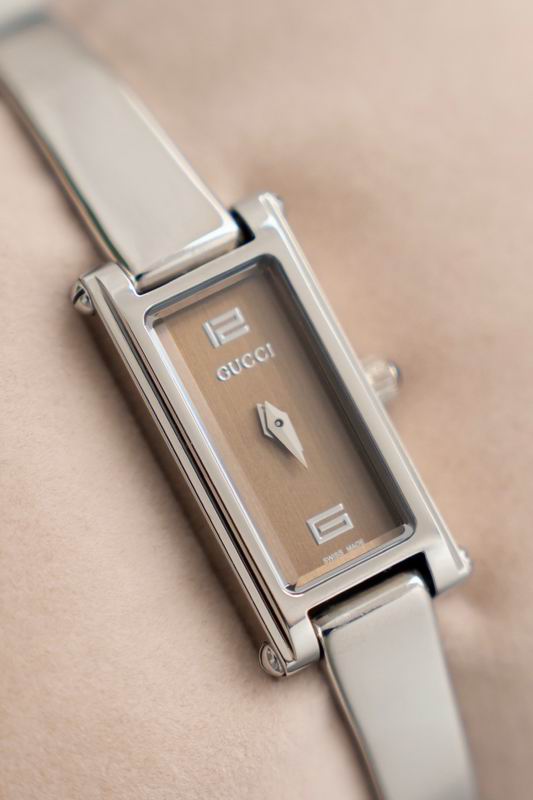Gucci watch 11 (52)
