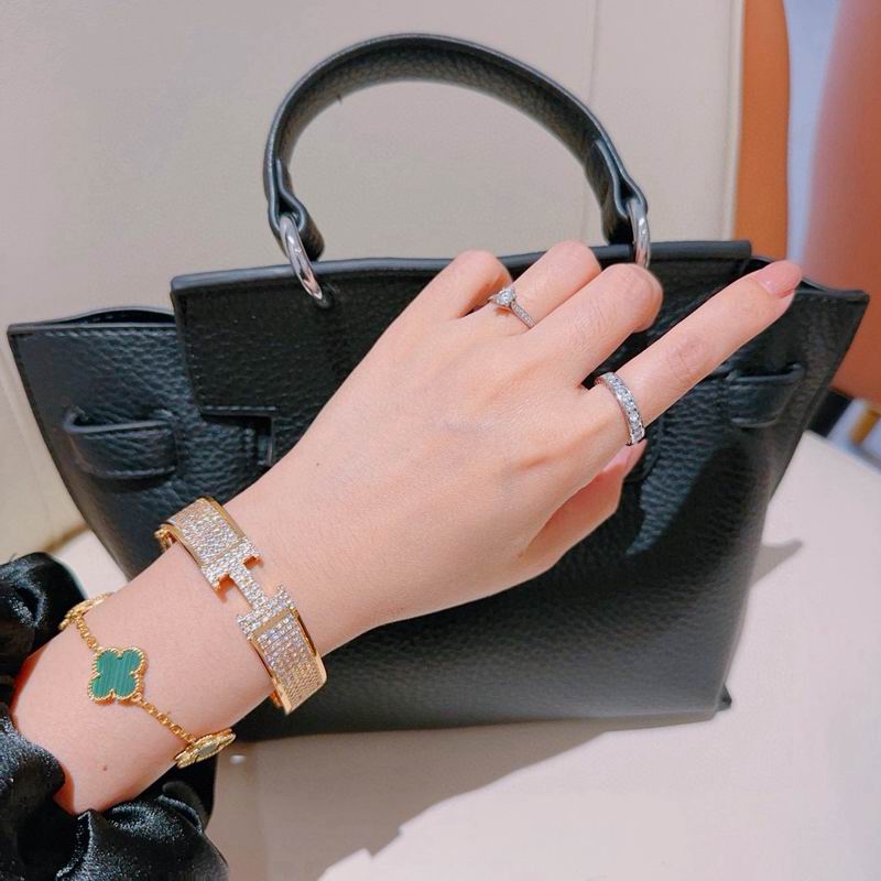 Hermes Bracelet  03yxs03 (12)