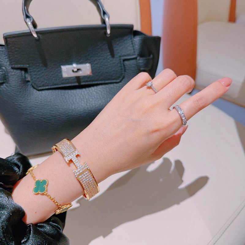 Hermes Bracelet  03yxs03 (15)