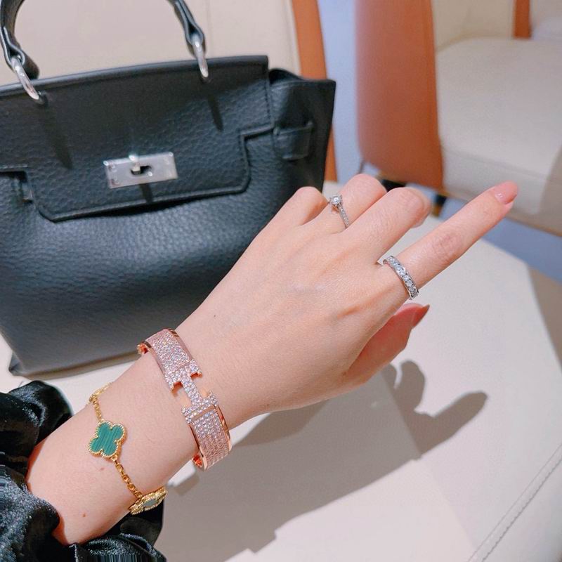Hermes Bracelet  03yxs03 (26)
