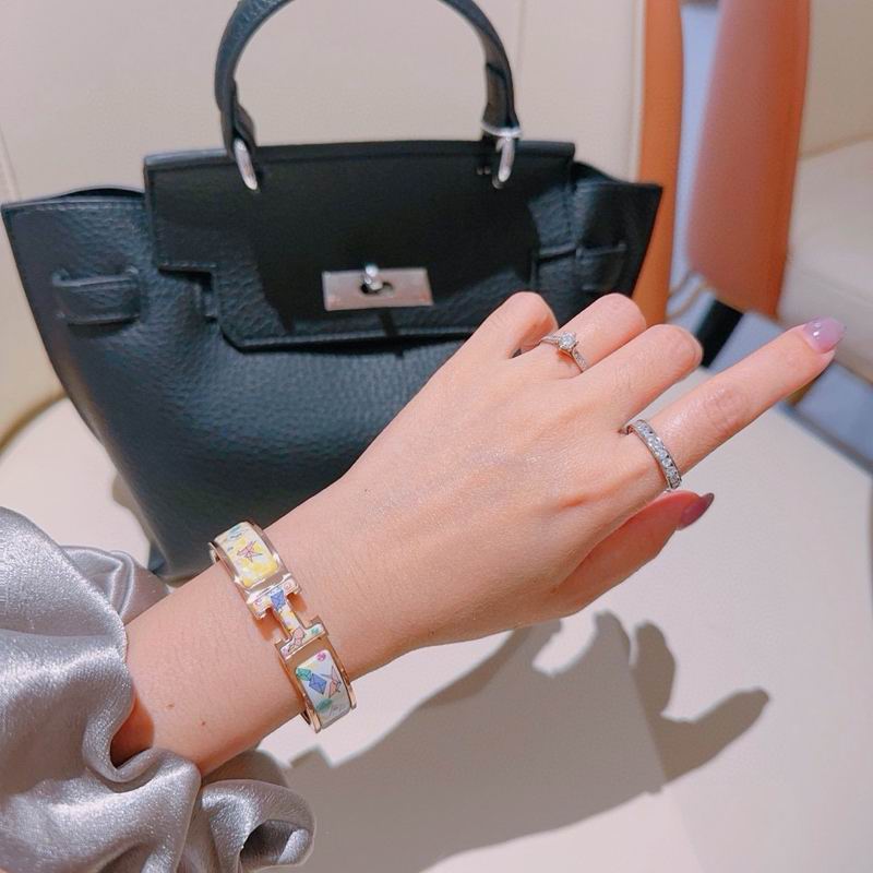 Hermes Bracelet  03yxs05 (9)