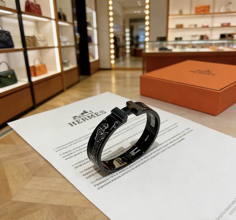 Hermes Bracelet  03yxs21 (9)