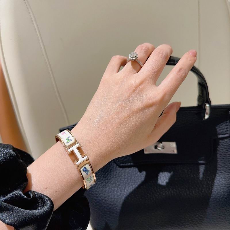Hermes Bracelet  03yxs27 (9)