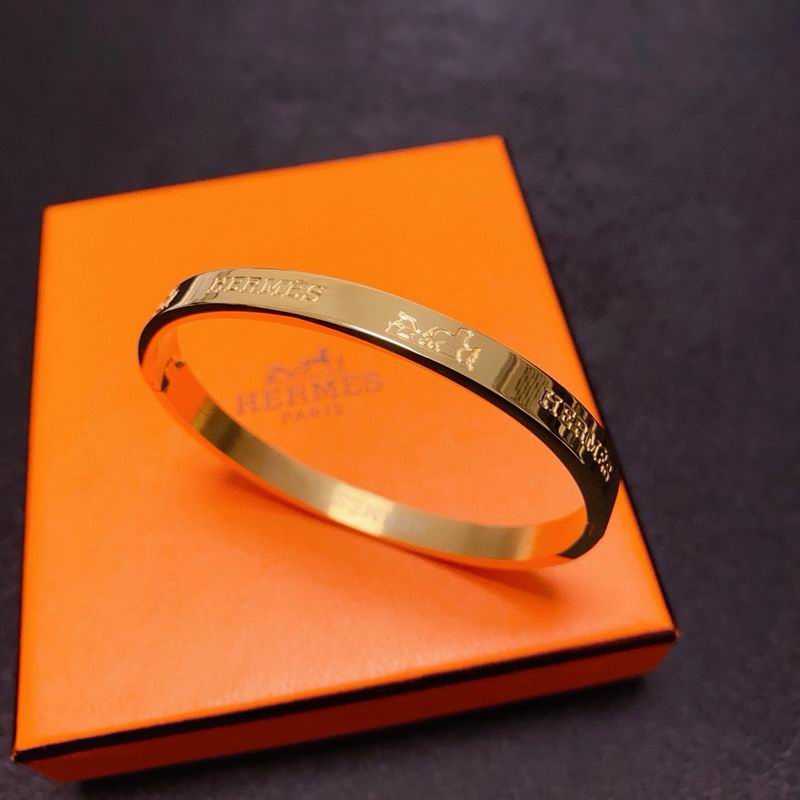 Hermes Bracelet  03yxs30 (9)