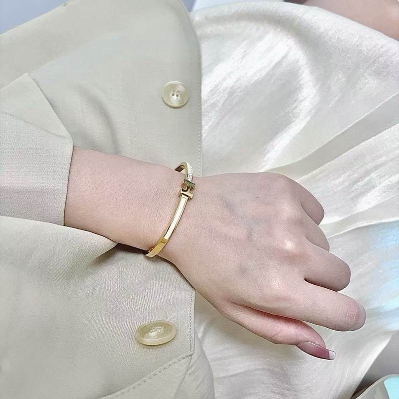 Hermes Bracelet  03yxs31 (9)