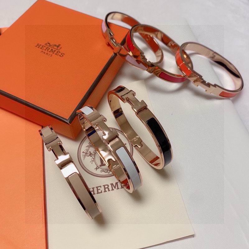 Hermes Bracelet  04yxs02 (8)