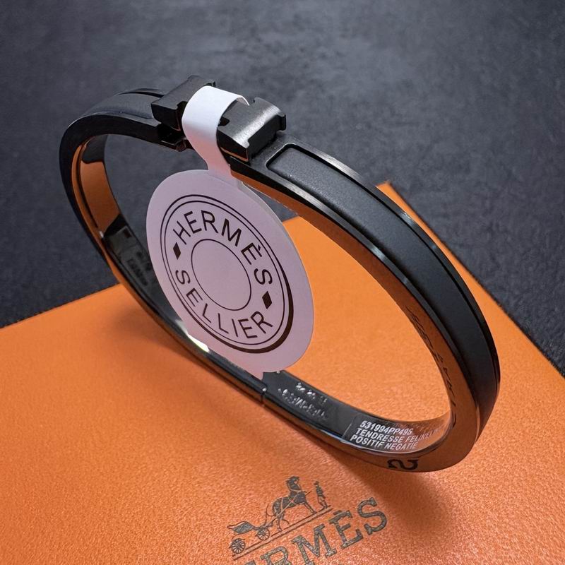 Hermes Bracelet  04yxs05 (5)