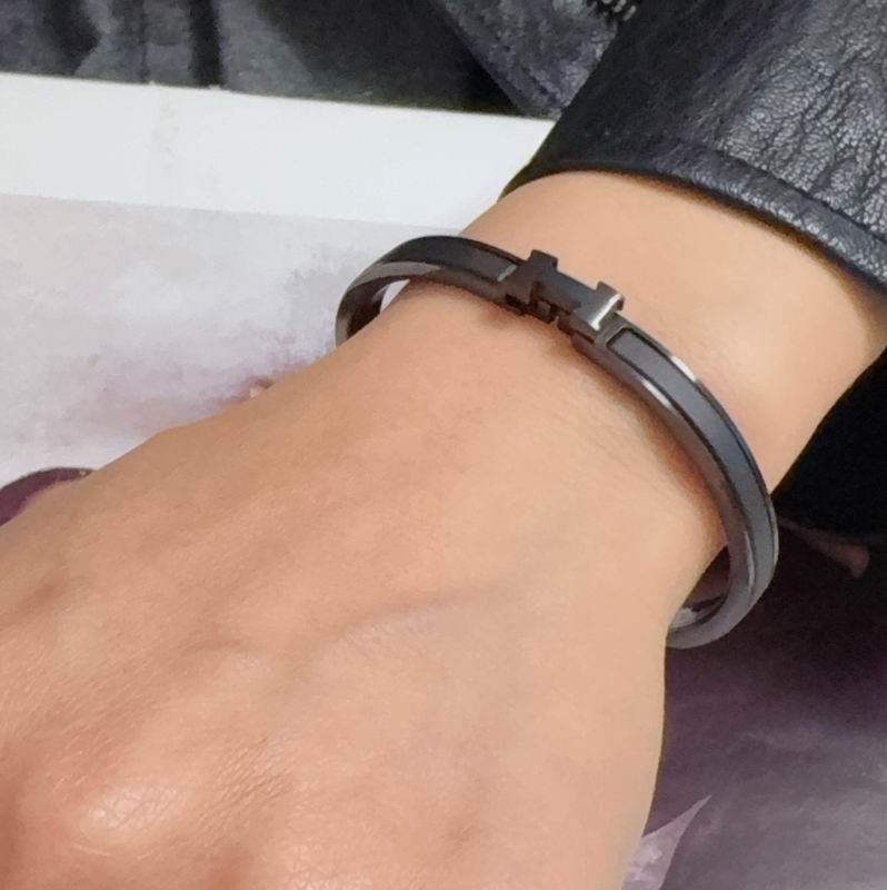 Hermes Bracelet  04yxs05 (8)