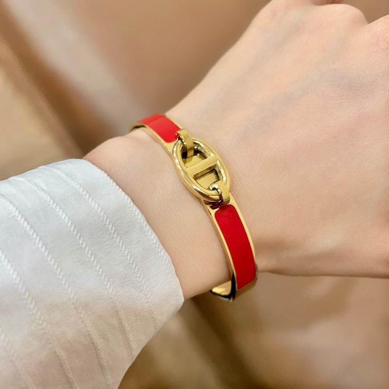 Hermes Bracelet  04yxs15 (11)