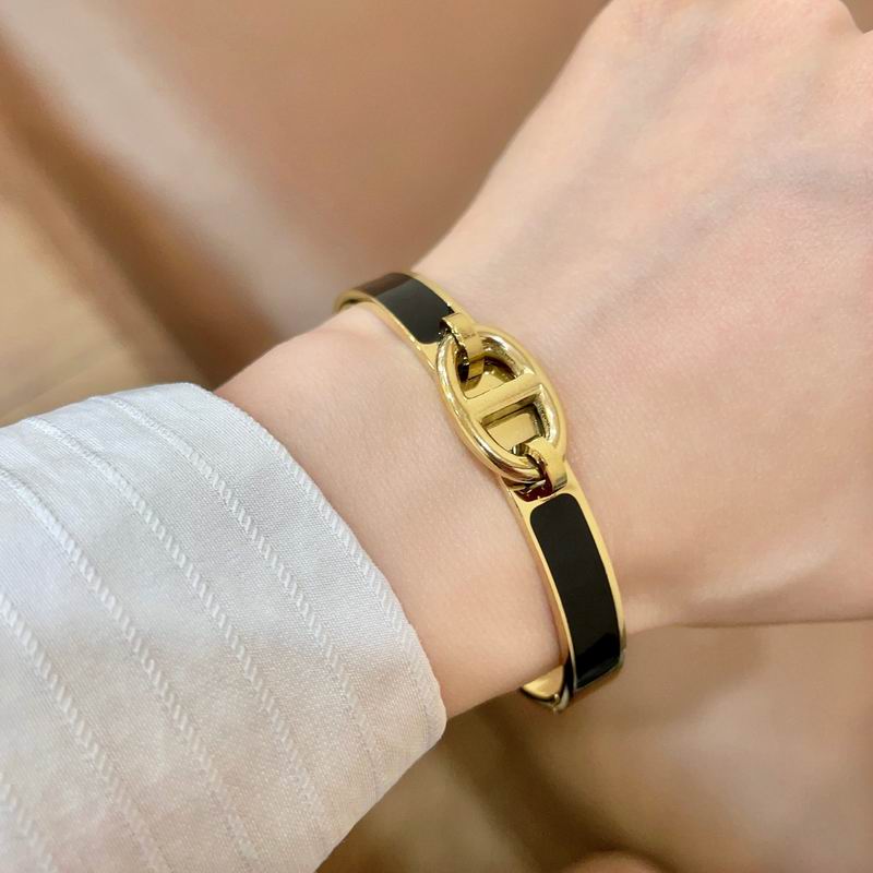 Hermes Bracelet  04yxs15 (2)