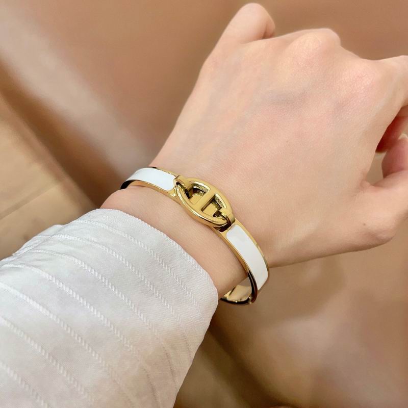 Hermes Bracelet  04yxs15 (22)