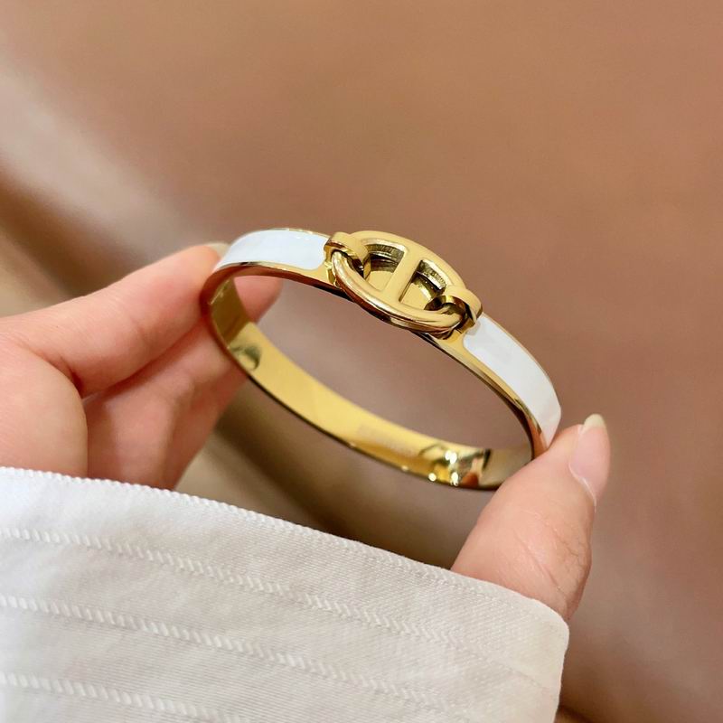 Hermes Bracelet  04yxs15 (24)