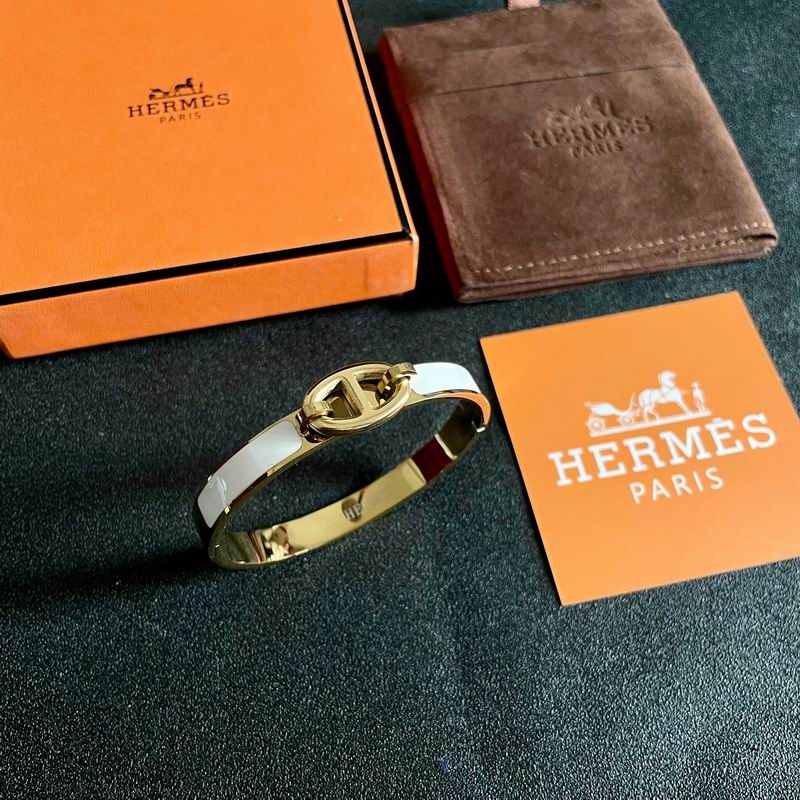Hermes Bracelet  04yxs15 (26)