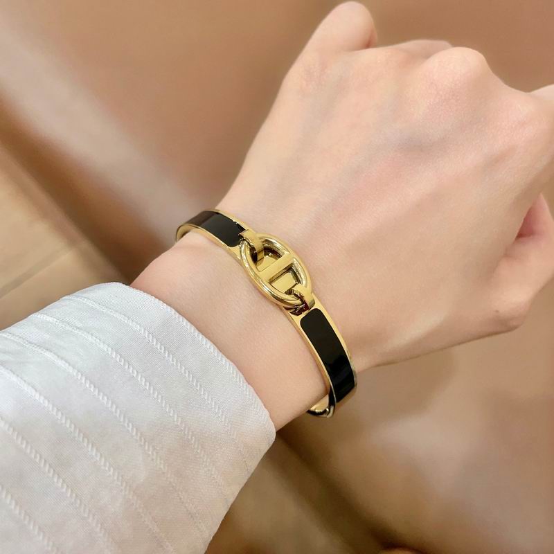 Hermes Bracelet  04yxs15 (3)