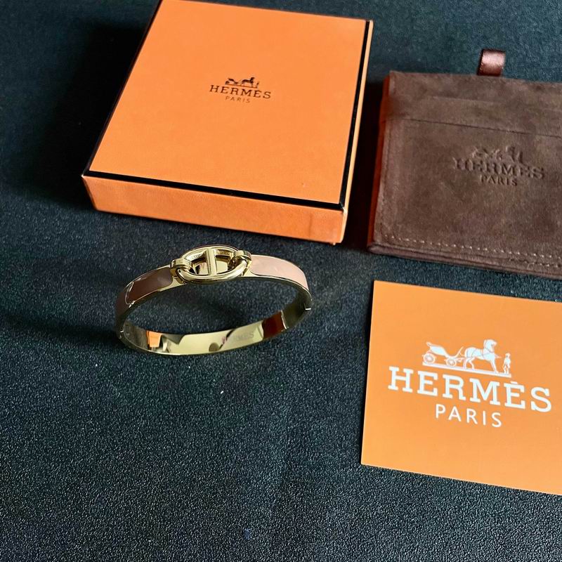 Hermes Bracelet  04yxs15 (35)