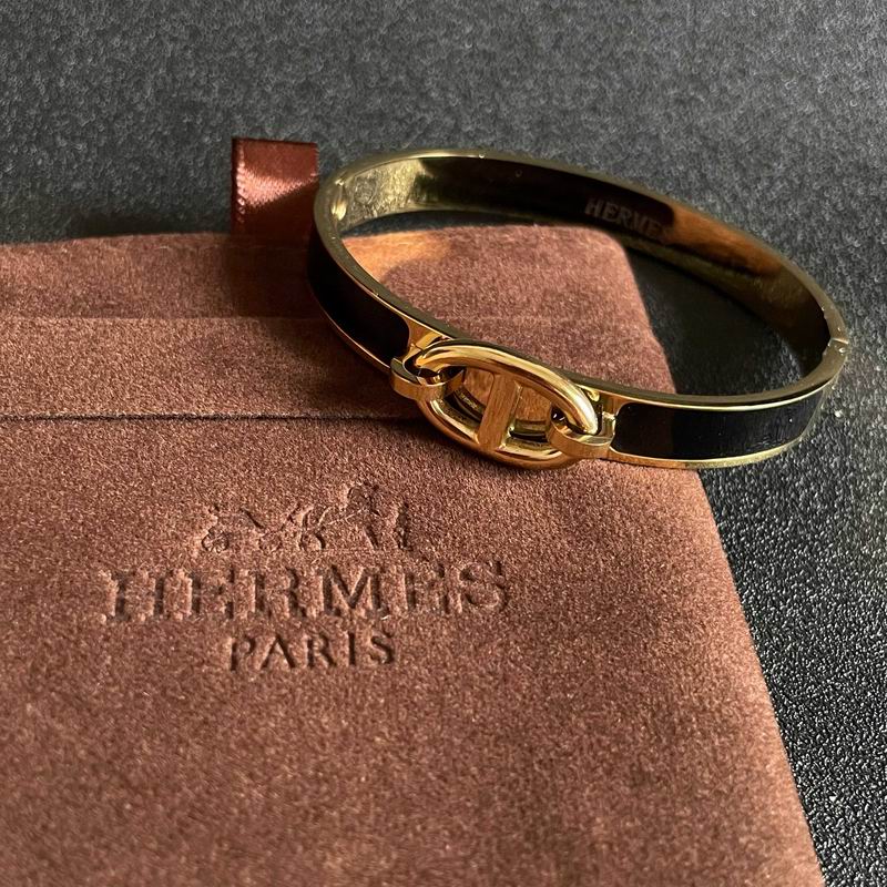 Hermes Bracelet  04yxs15 (9)