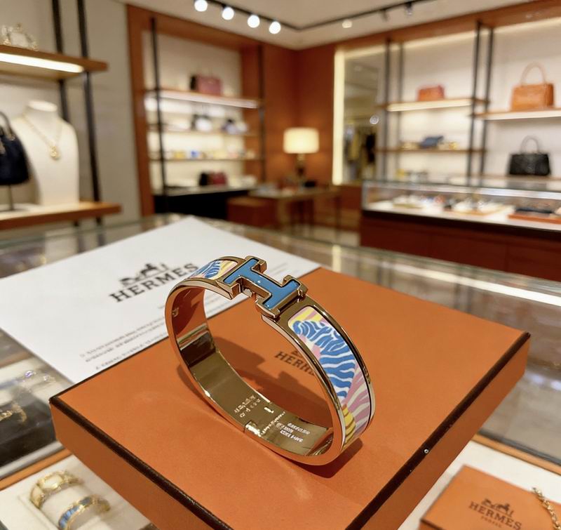 Hermes Bracelet  04yxs16 (7)
