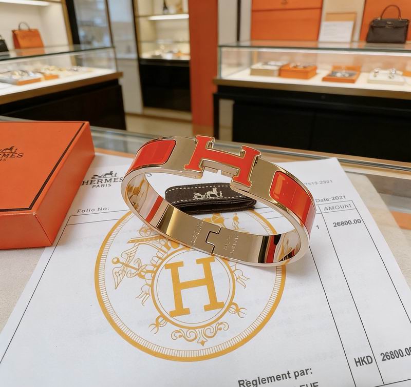 Hermes Bracelet  04yxs17 (8)