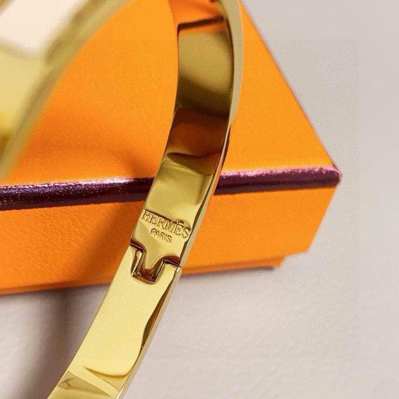 Hermes Bracelet  04yxs19 (3)