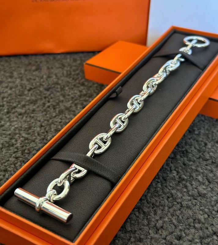 Hermes Bracelet  04yxs22 (1)