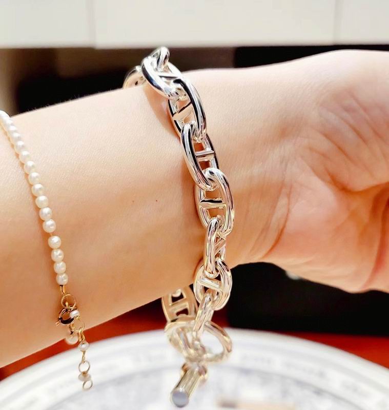 Hermes Bracelet  04yxs22 (3)