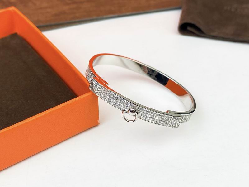 Hermes Bracelet  04yxs24 (2)