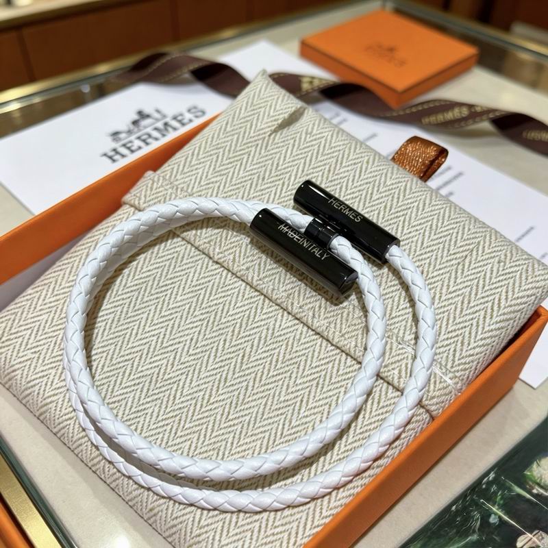 Hermes Bracelet  04yxs25 (10)