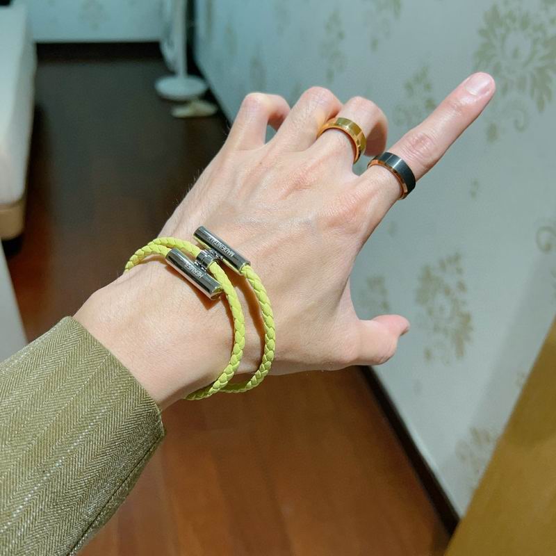 Hermes Bracelet  04yxs25 (21)