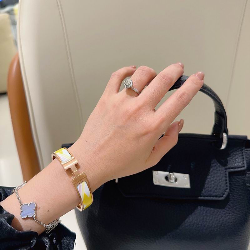 Hermes Bracelet  05yxs01 (42)