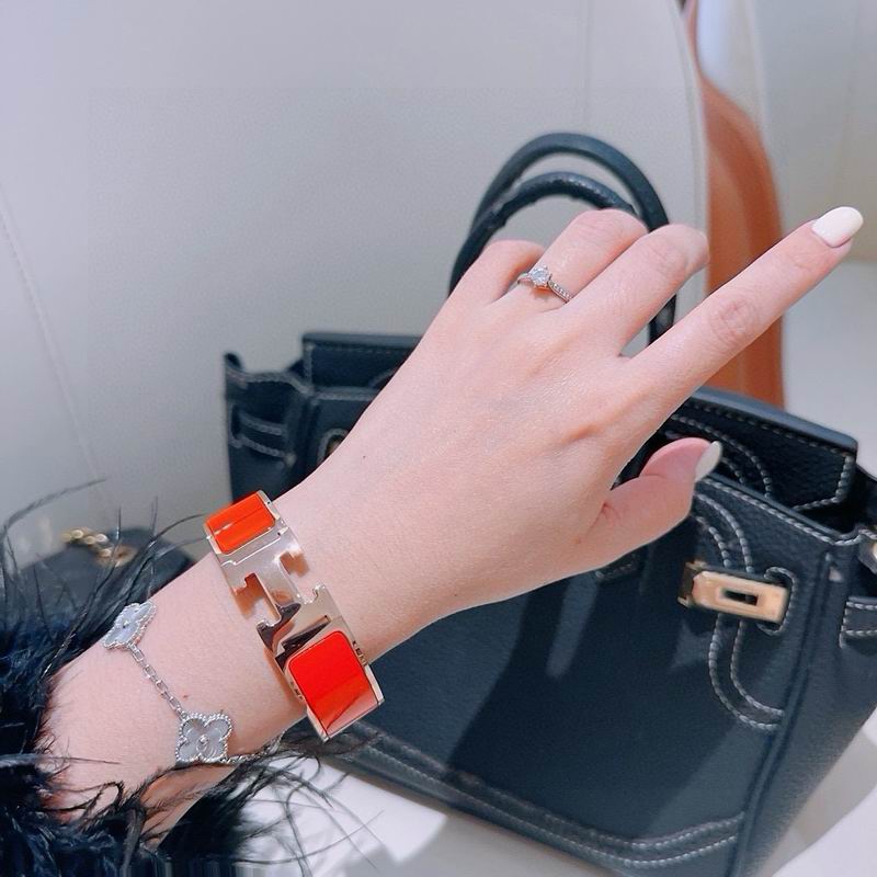 Hermes Bracelet  05yxs08 (3)