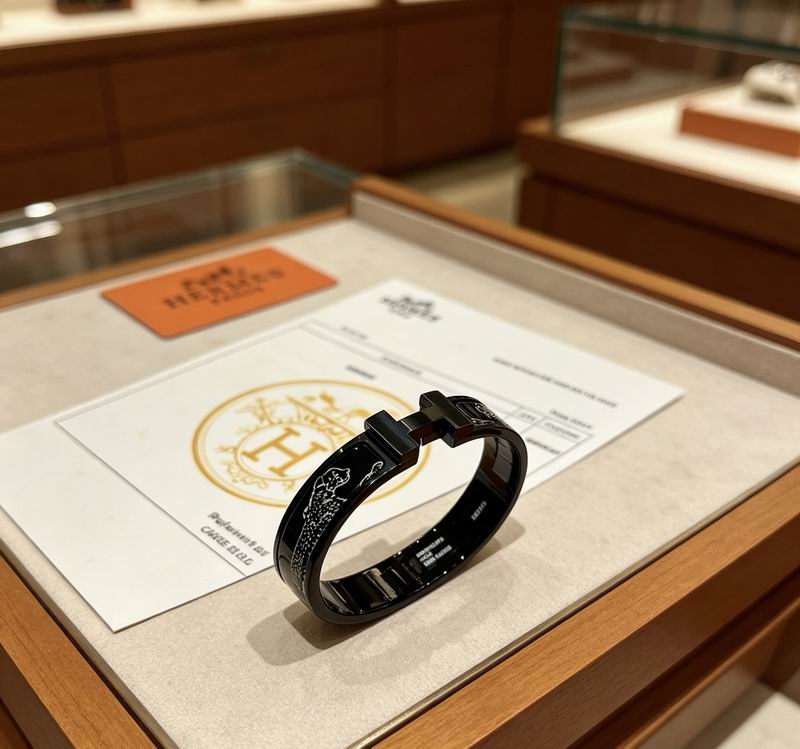 Hermes Bracelet  05yxs10 (2)