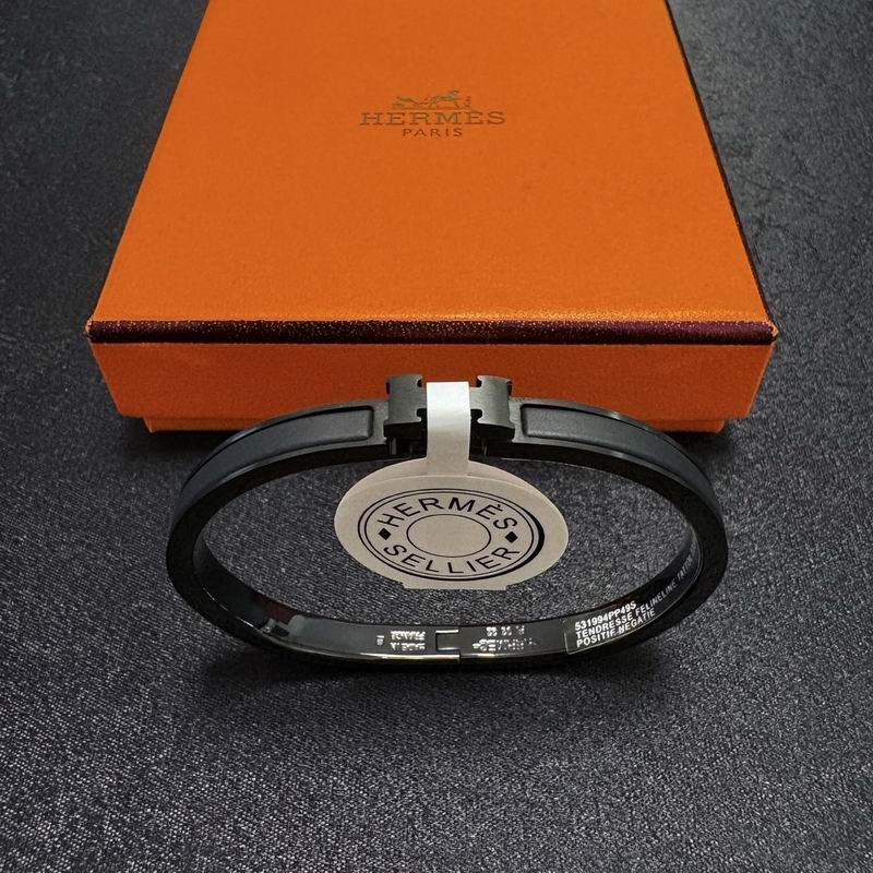 Hermes Bracelet  05yxs14 (4)