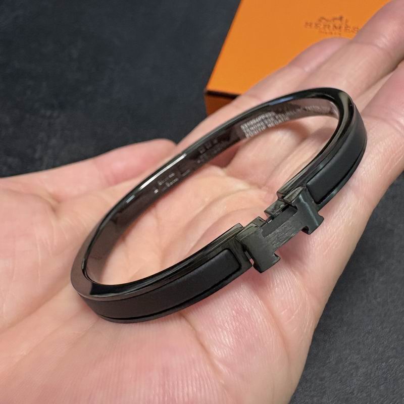 Hermes Bracelet  05yxs14 (9)